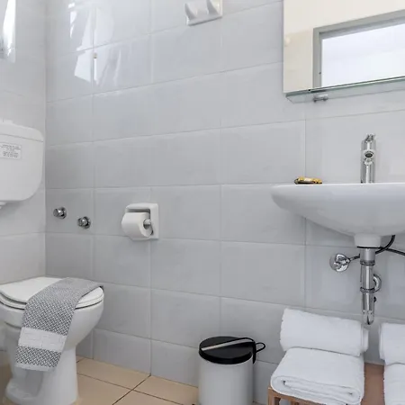 Pelagia Aphrodite 3*