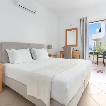 Pelagia Aphrodite 3*